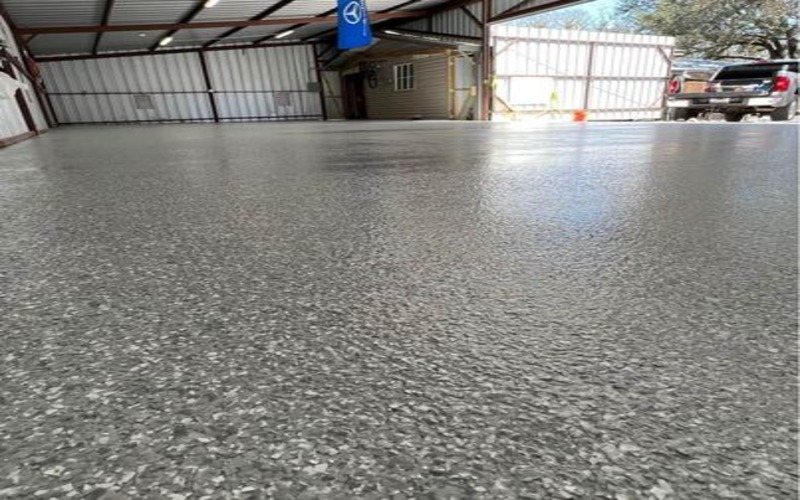 grey-shop-epoxy-floor