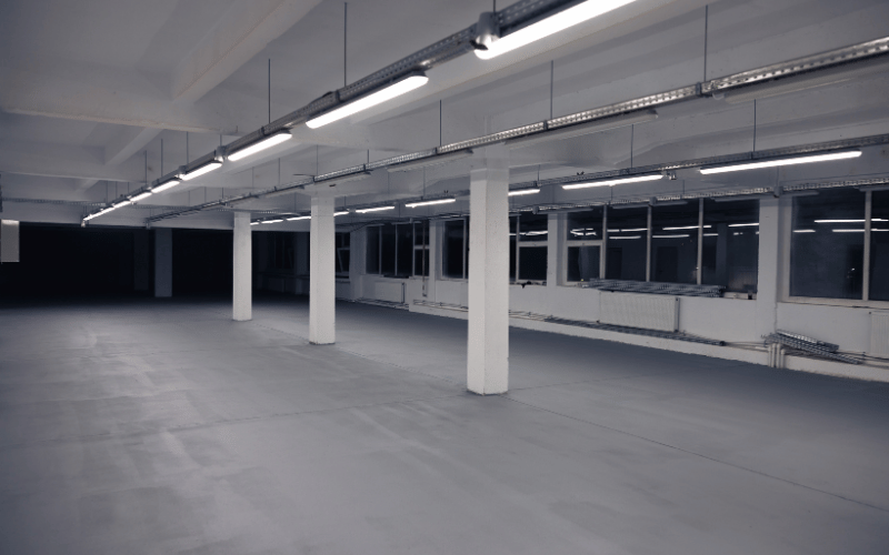 Polyaspartic Pool Deck Coatings: Efficient Installs for Irving Pools